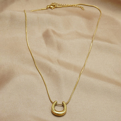 Soft Loop Necklace